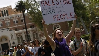 Cerca de 100 universitários são detidos em Los Angeles durante protestos pró-Palestina