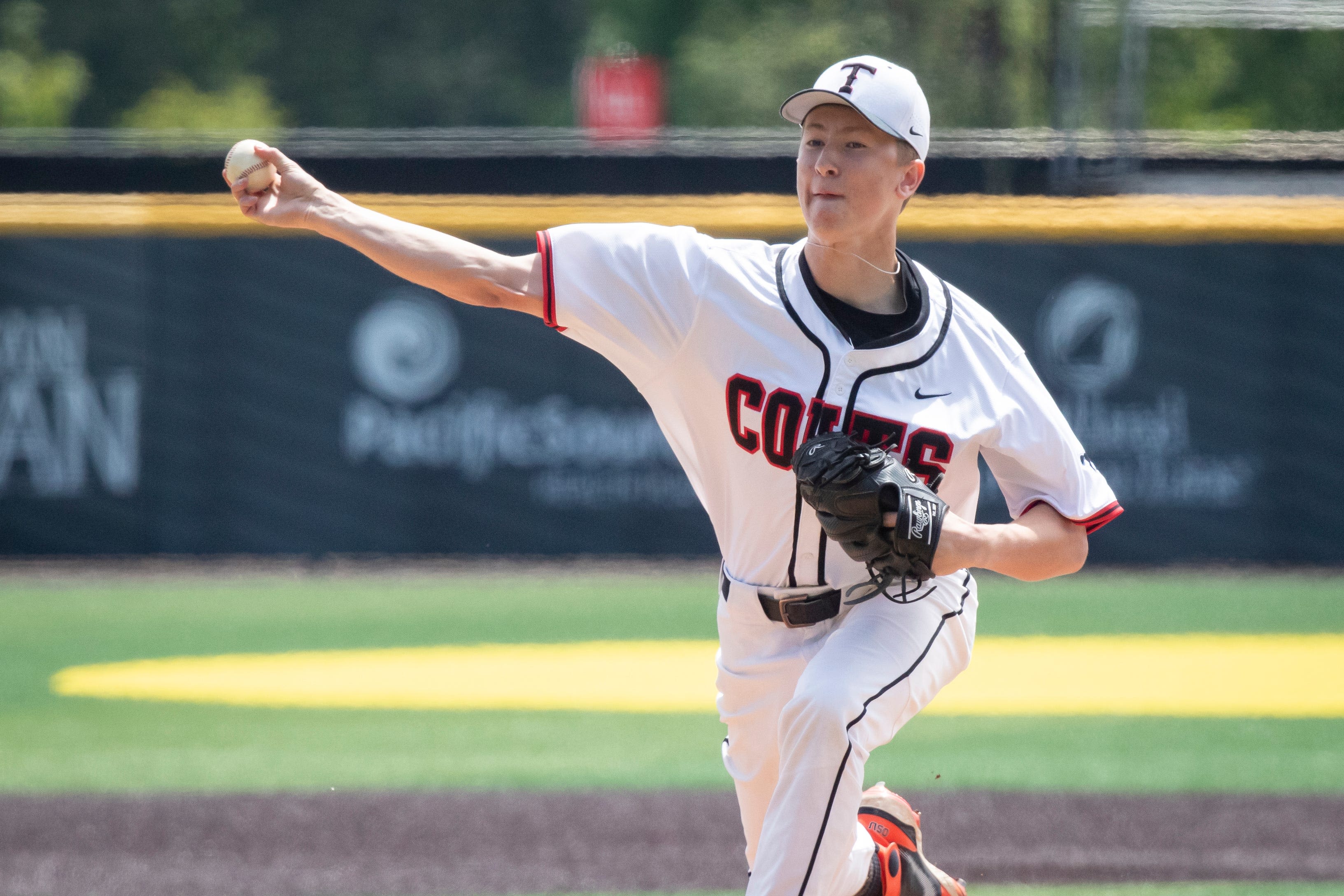 Thurston baseball beats West Albany to claim back-to-back OSAA 5A state titles