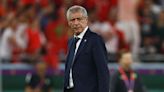 Fernando Santos deixa comando da seleção de Portugal após eliminação na Copa, diz federação