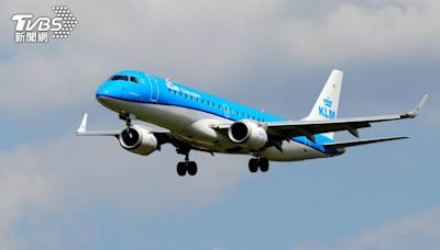 荷蘭機場驚傳一人捲入飛機引擎死亡 目擊者聽見淒厲慘叫│TVBS新聞網