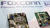 Foxconn tem receita trimestral acima das expectativas do mercado Por Reuters