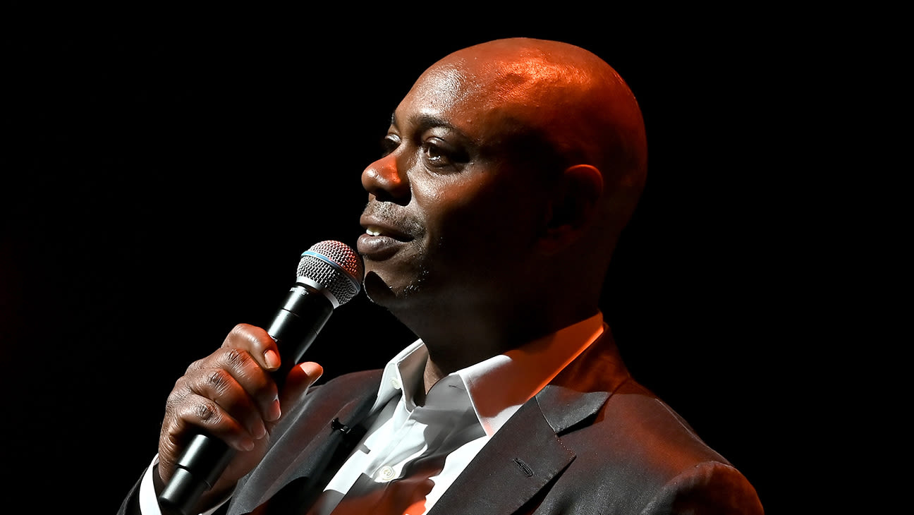 Dave Chappelle Brings Electric Energy to Co-Headlining Show With Jon Stewart at Apollo Theater
