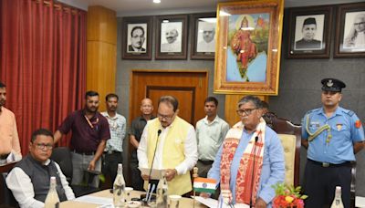 Guv administers oath to VCs of GU, Bhattadev University, Rabindranath Tagore University - The Shillong Times