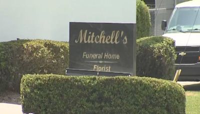 Funeral home presented wrong body for viewing, family says
