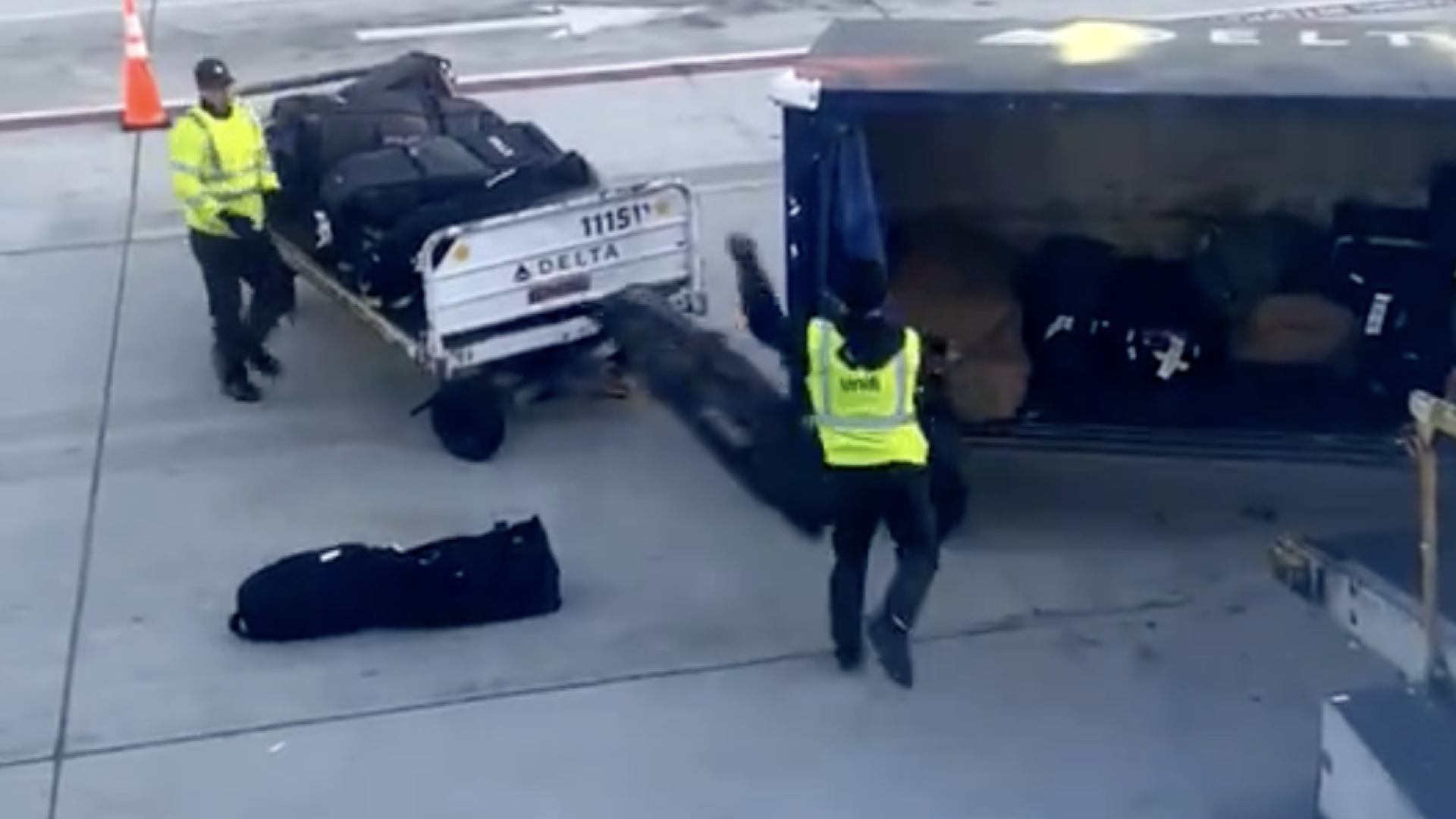 East Tennessee State shares video of golf bags being chucked by airlines baggage handler