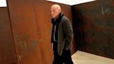 Muere Richard Serra, maestro de las monumentales esculturas de acero