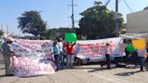 Pobladores de comunidades de Oaxaca protestan contra CFE