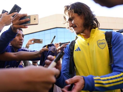 Edinson Cavani y otro jugador de Boca, convocados por Bielsa para la Copa América