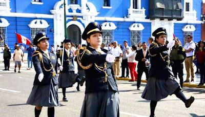 Día de la Bandera: 450 escolares liberteños participan de concurso de escoltas en Trujillo