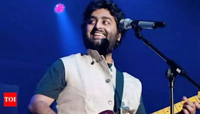 Arijit Singh cancels his August UK tour due to ‘unforeseen medical circumstances’, new schedule revealed | Hindi Movie News - Times of India