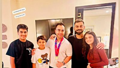 Virat Kohli celebrates T20 World Cup victory with family in Delhi