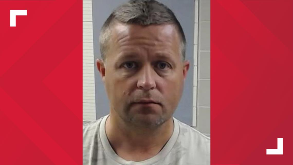 Former Georgia gym owner accused of recording minors in his tanning salon