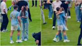 El CARIÑOSO abrazo que le dio la pareja de un futbolista del Manchester City a Julián Álvarez
