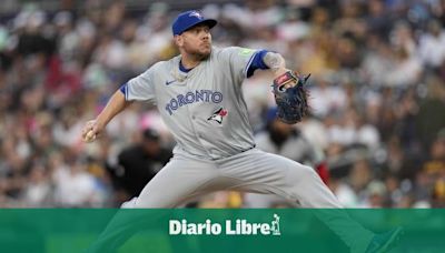 Demandan en corte dominicana a pitcher cubano por incumplir contrato millonario