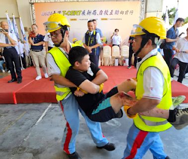 首批中央訓練港區 臺灣民間自主緊急應變隊成立 | 蕃新聞