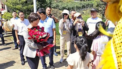 饒慶鈴赴陸交流青少棒 三回福建老家祭祖