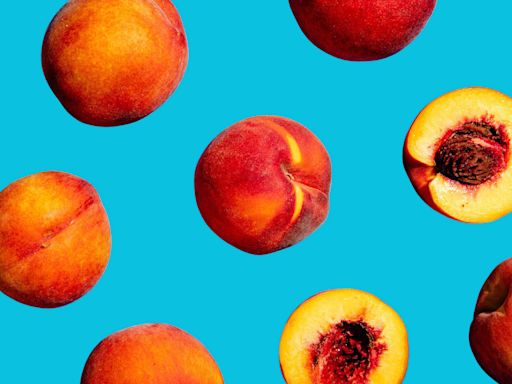 This Georgia Peach Farmer’s Trick to Tell When a Peach Is Ripe Is So Simple