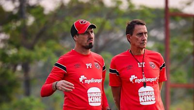 Alexandre Guimaraes soltó un refrán de su librillo en Alajuelense