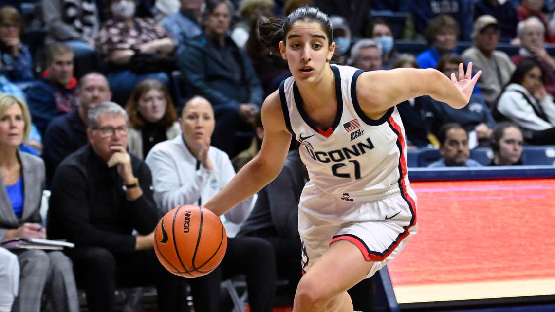 UConn transfer guard Ines Bettencourt commits to Gonzaga