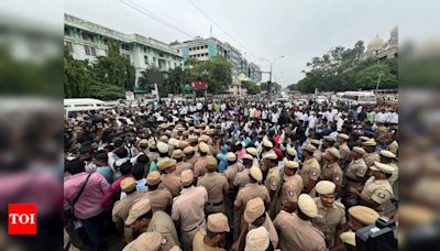 TN BSP chief hacked to death: Supporters protest in Chennai, demand CM Stalin's resignation; Mayawati to visit state tomorrow | Chennai News - Times of India