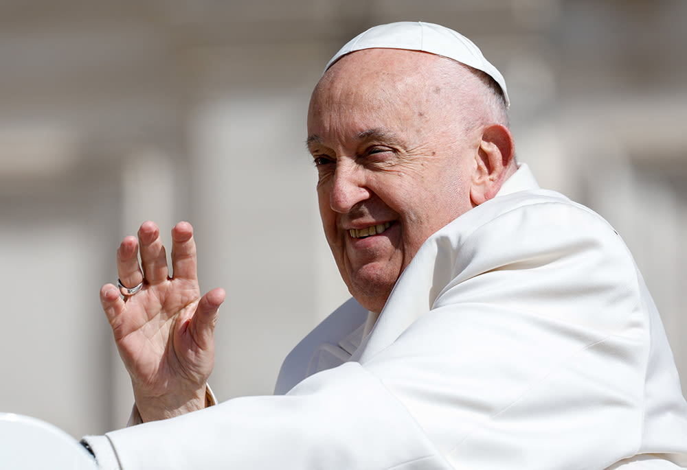 Pope responds with 'open heart' to LGBTQ parents criticizing controversial Vatican document