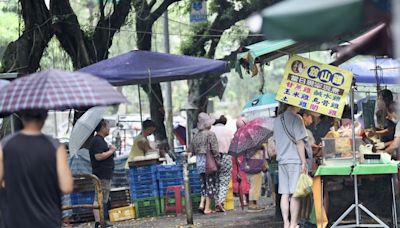 颱風假上班勞動局籲多給加班費 薪資這樣算