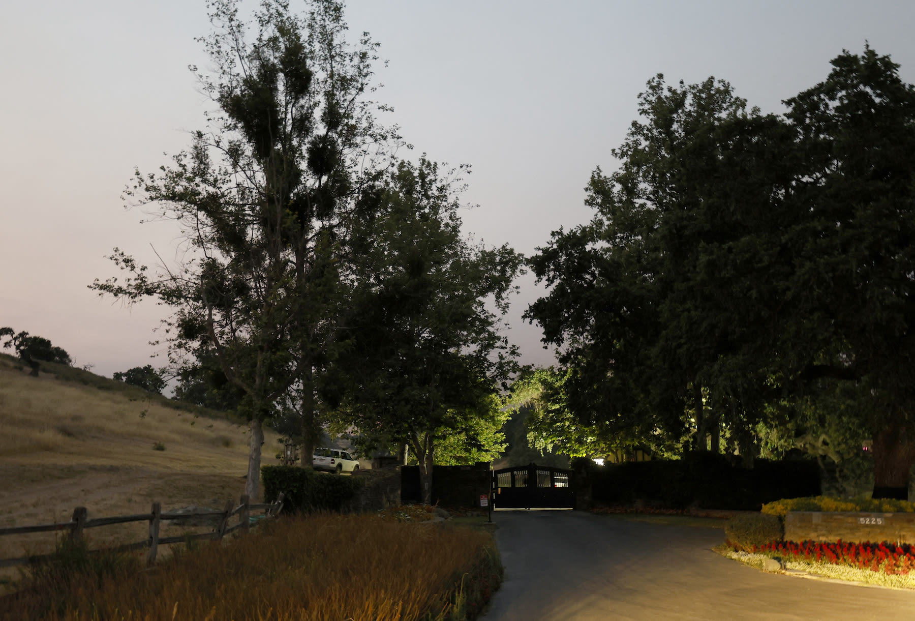 Michael Jackson’s Neverland Ranch Threatened by Southern California Wildfire