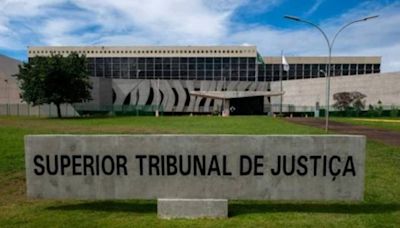 STJ proíbe advogado suspeito de integrar PCC de atuar na área criminal