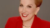 DEAR ABBY: News of pregnancy likely to make waves among group