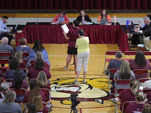 Stow-Munroe Falls school board sparks opposition with vote on new superintendent
