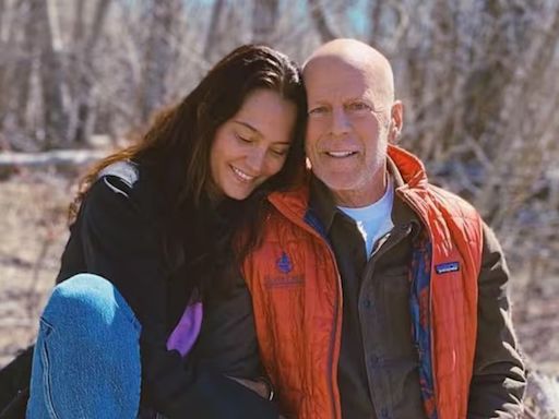 Esposa de Bruce Willis busca crear conciencia sobre enfermedad de su esposo