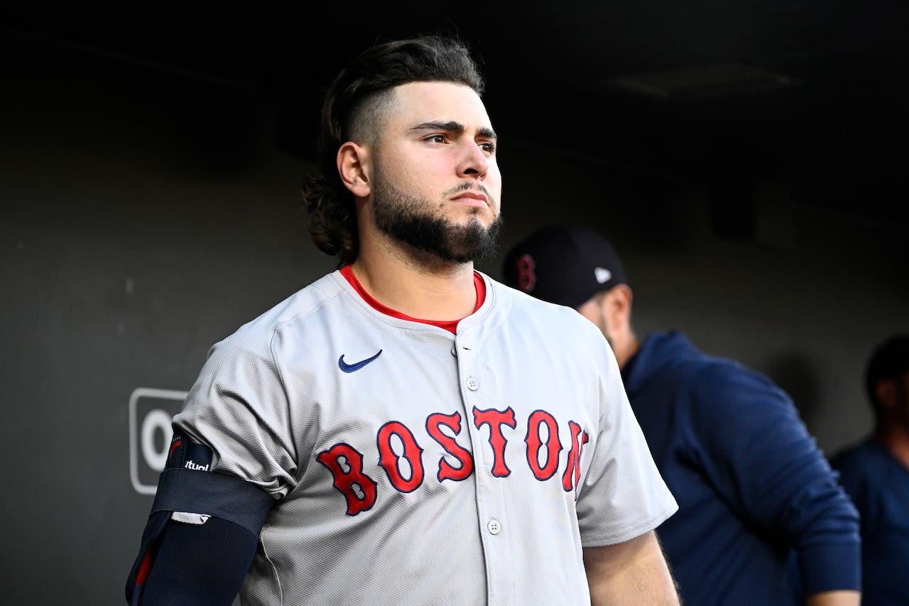 Red Sox drop scuffling rookie (.184 since returning) in lineup for second straight game