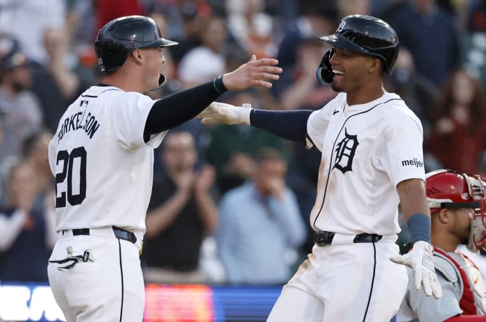 Detroit Tigers claw within 2 games of first place heading into tough stretch
