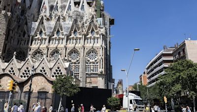 La Sagrada Família is committed to finding a way for residents affected by the stairs to remain in the neighborhood