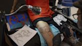 El lado oscuro de hacerse un tatuaje: Por qué las bacterias nocivas de la tinta suponen un peligro para la salud