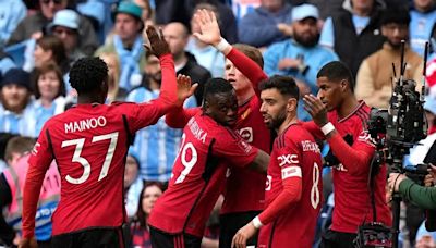 El Manchester United desperdicia un 0-3 y necesita de los penaltis para eliminar al Coventry