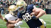 Twitter reacts to Notre Dame’s Mitchell Evans’ direct-snap touchdown