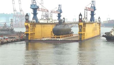 國造潛艦"海鯤號"今啟動出塢 沿途海域全面管制