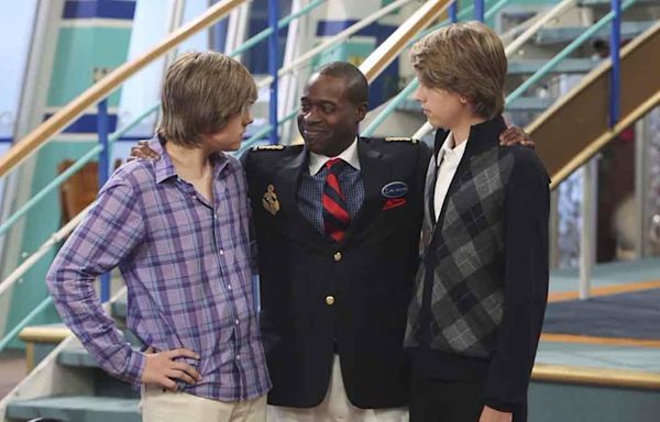The Suite Life of Zack and Cody Stars Hold Mini Reunion