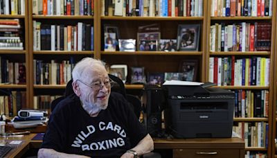 Henderson sports writer pens book at age 93 on MLB pioneer Larry Doby