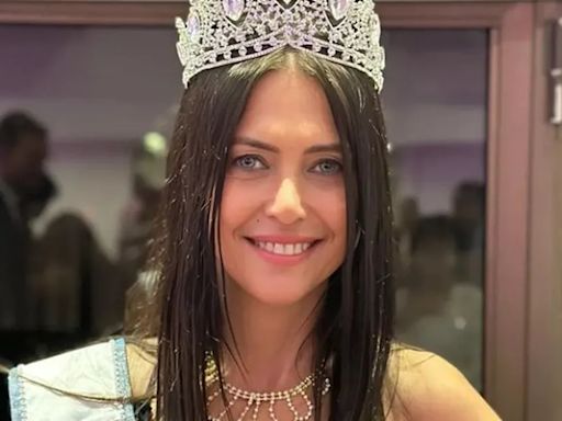 Tiene 60 años se coronó Miss Buenos Aires 2024 y se prepara para ser Miss Universo | Sociedad