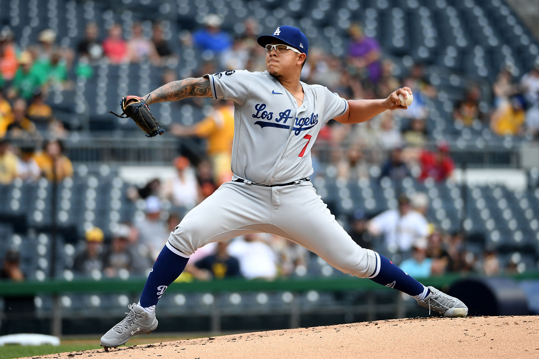 Witness video in former Dodgers pitcher Julio Urías' domestic battery case released