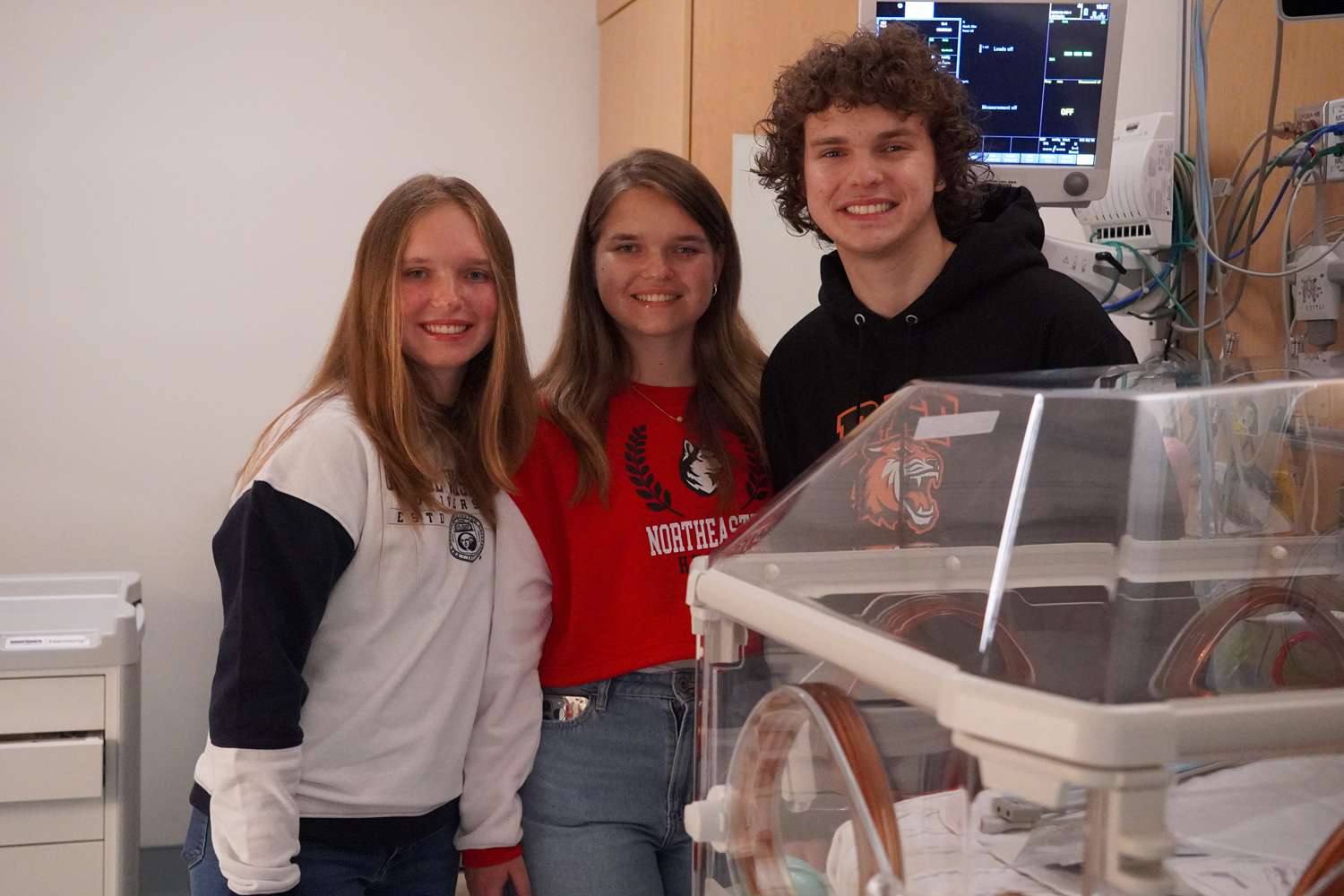 Triplets Who 'Beat All the Odds' Reunite with NICU Staff 18 Years Later: 'Very Grateful,' Mom Says