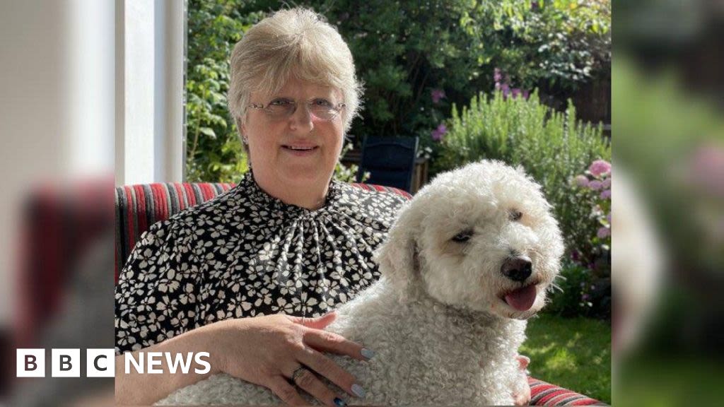 Wrongfully convicted Somerset sub-postmistress receives compensation