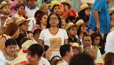 En plena Guelaguetza, cineasta Ángeles Cruz exige a Jara atender violencia contra San Miguel El Grande