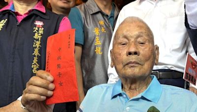 新港奉天宮媽祖契子中秋團聚 107歲林福來參拜祈福