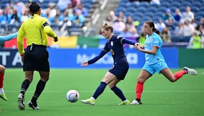 Seattle Reign FC fall 2-1 to Chicago Red Stars at home