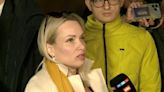 Marina Ovsyannikova: Russian journalist who staged TV walkout briefly arrested on dog walk