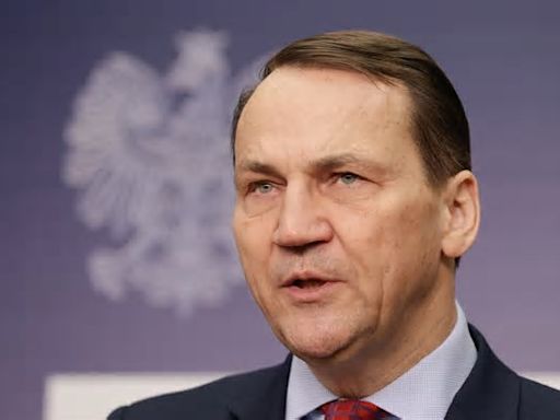 Nocny atak Iranu na Izrael. Radosław Sikorski zabrał głos