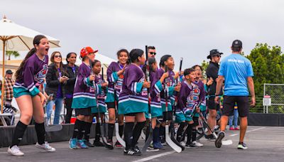 We Play Her Way Participants Take Their Ice Hockey Skills to the Street | Anaheim Ducks